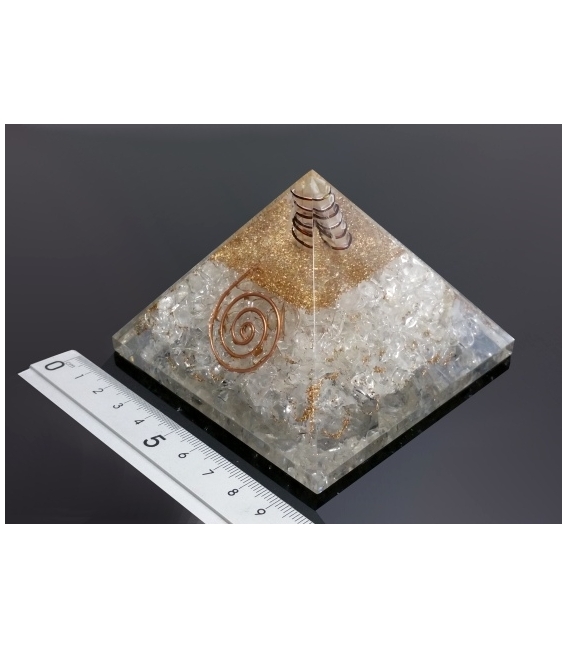 Pirámide orgonite 9x9cm de cuarzo