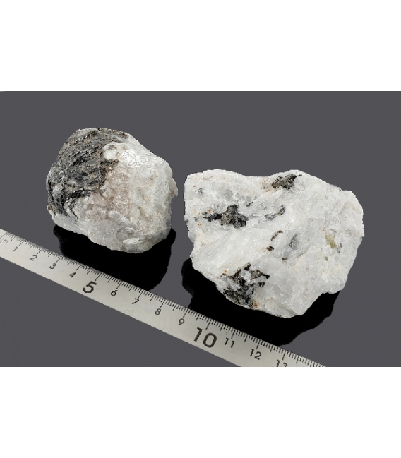 Masivo piedra luna 60 a 100mm (1kg)
