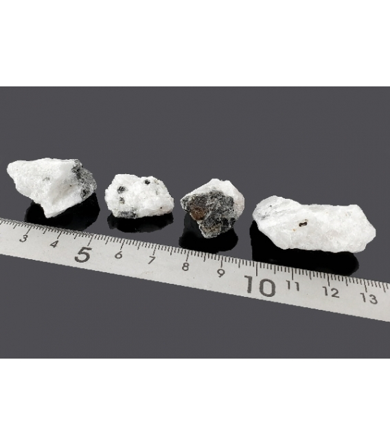 Masivo piedra luna pequeña (1kg)