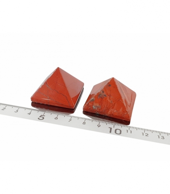 Piramide jaspe rojo 3/4cm