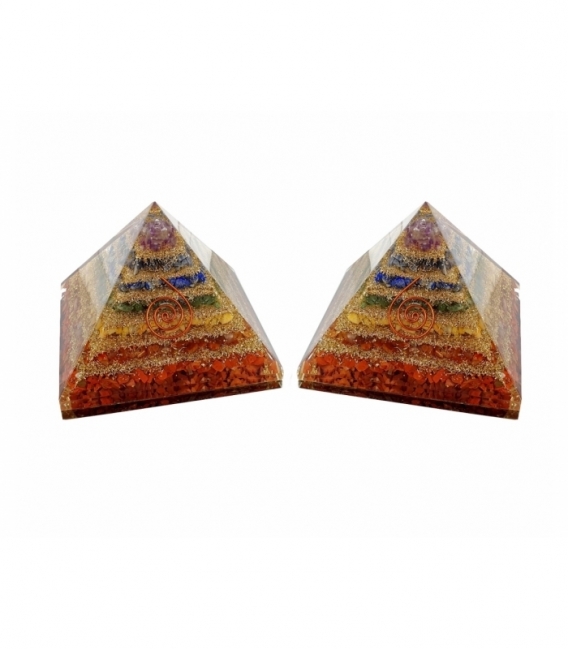 Piramide orgonite 8/9 cm 7chacras